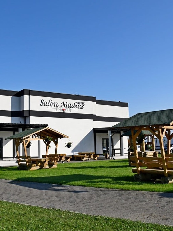 Salon Madras, Sasca Nouă, Suceava